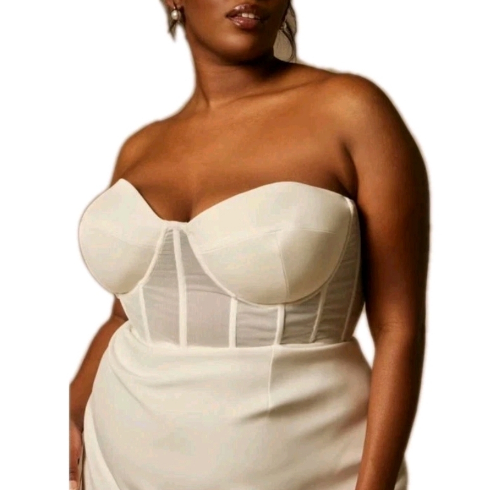 Bridal by ELOQUII Sheer Bodice Structured Dress White Size 16 NWT Strapless - Picture 3 of 9